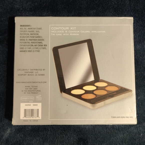 ME MAKEOVER ESSENTIALS Contour Kit - Picture 2 of 7